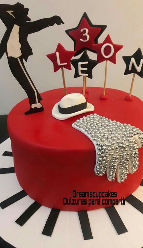 Michael Jackson Party Ideas, Michael Jackson Cake, Happy Bday Cake, Michael Jackson Party, Michael Jackson Outfits, Disney Princess Cake, Michael Jackson Thriller, 17th Birthday, Princess Cake