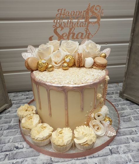 Shaz on Instagram: “Another from the summer - hope you had an amazing 18th birthday Sehar 🥳 a rose gold sprinkles galore drip cake with matching cupcakes…” Birthday Cake With Matching Cupcakes, Rose Gold Sprinkles, Cake With Matching Cupcakes, Gold Sprinkles, Drip Cake, Drip Cakes, White Party, 18th Birthday, A Rose