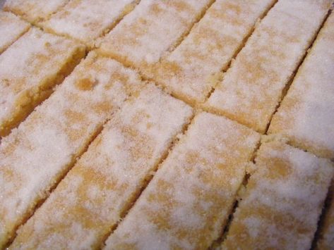 English Shortbread, English Dishes, English Biscuits, English Desserts, British Desserts, Scottish Recipes, Shortbread Recipes, English Food, Traditional English