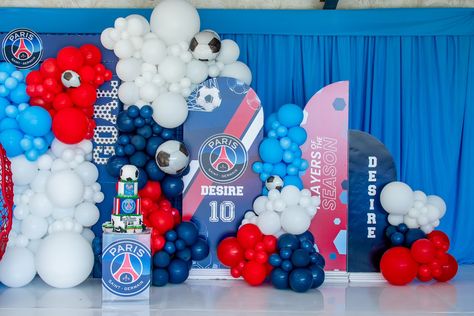 Soccer Birthday Theme, German Party, Messi Psg, Gala Party, Tafel Decor, Soccer Birthday, Soccer Party, Paris Saint, Paris Saint-germain