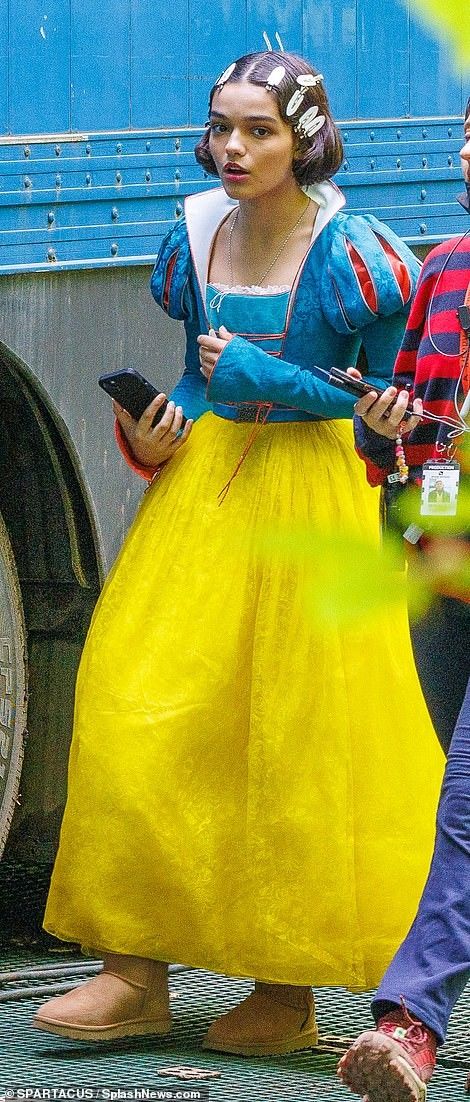 Yellow Tulle Skirt, Snow White Movie, Disney Princess Cosplay, Disney Live Action Movies, Snow White Dresses, Rachel Zegler, Princess Cosplay, Disney Live Action, Princess Collection