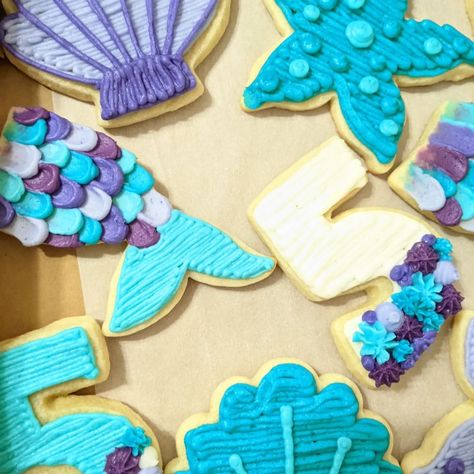 A sweet mermaid princess is ready to "dive into five"- and I was lucky enough to make cookies for her special day! #homebakery… | Instagram Dive Into Five Birthday Girl, Dive Into Five Birthday, Mermaid Sugar Cookies, Buttercream Cookies, Mermaid Cookies, Mermaid Theme Birthday Party, Make Cookies, Mermaid Theme Birthday, Baking Business