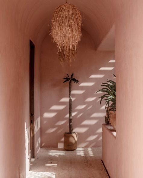 Casa Rosada Sayulita - Boutique Mexican Architecture, Mexican Living Room, Mexican Interior Design, Mexican Interiors, Mexican Hacienda, Polished Plaster, Magical Home, Small Hotel, Pink Interior