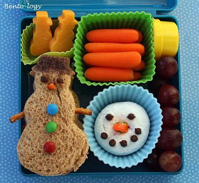 Kids lunch ideas, lunchbox ideas, fun winter lunches :: Kiddos will devour the snowman! Winter Bento Lunch, Cute Bento Lunch Ideas, Christmas Bento, Fun Kid Lunch, Winter Lunch, Holiday Lunch, Kids Bento, Kids Lunches, Winter Cookie