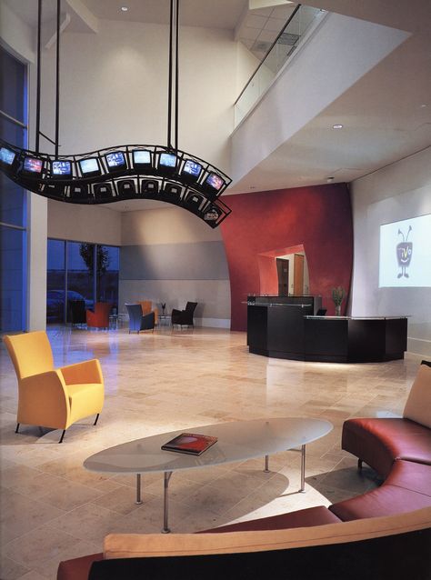 Media Office Design, Wacky Pomo, Futuristic Living Room, Y2k Aesthetic Institute, 1980s Interior, Media Office, 90s House, 80s Interior Design, Ny Apartment