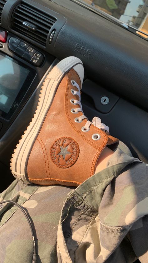 Brown Leather Converse, Fit Board, Leather Converse, Fit Board Workouts, Converse Chuck Taylor High, Chuck Taylors High Top, Converse High, Converse High Tops, Chucks Converse