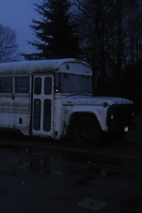 Old beaten up white schoolbus in the evening School Bus Graveyard Aesthetic, Abandoned School Bus, Creepy School, School Graveyard, Nightmare Realm, Zombie School, Zombie Bear, Midnight Society, Bus School