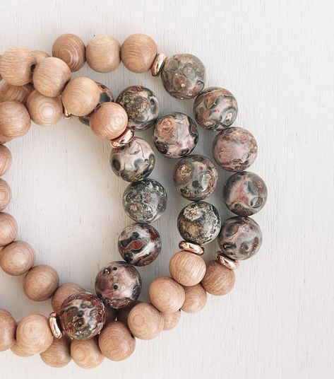 Chain Bracelet Diy, Spring Bracelet, Oil Diffuser Bracelet, Essential Oil Diffuser Bracelet, Cotton Gift, Bracelet Shop, Wooden Bracelet, Diy Bracelet Designs, Jasper Bracelet