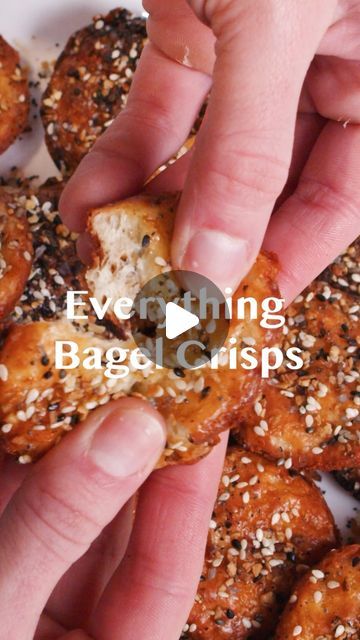 12 Tomatoes on Instagram: "An easy, low-carb snack! RECIPE HERE ➡️ https://12tomatoes.com/everything-bagel-crisps/ or link in bio! #everythingbagelseasoning #everythingbagel #cheesecrisps #foodie #food #yum #snack #snackideas #recipeoftheday" Bagel Crisps, Cheese Crisps, 12 Tomatoes, Everything Bagel, Low Carb Snacks, Foodie Food, Recipe Of The Day, Tomatoes, Link In Bio