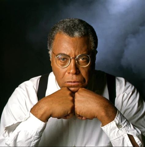 “I was as content off-Broadway as I was in a big Hollywood movie, and, I just try to be content wherever I am, you know.” James Earl Jones content forever in paradise. 09/09/24 Madge Sinclair, Rae Dawn Chong, James Earl Jones, Harry Belafonte, Actor James, Black Actors, Character Actor, Denzel Washington, The Empire Strikes Back