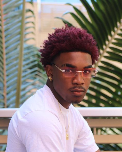 Burgundy Hair Men, Men Colored Hair, Black Men Hair Dye Ideas, Black Men Hair Colour, Afro Hair Dye, Bold Highlights, Afro Hairstyles Men, Blood Wallpaper, Black Hair Cuts