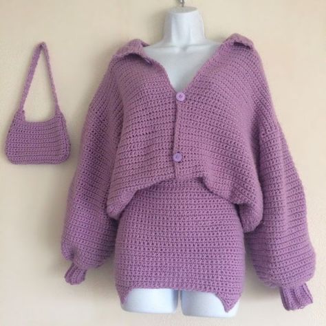 Yarn Outfits, Croche Aesthetic, Cardigan Au Crochet, Gilet Crochet, Crochet Mignon, Confection Au Crochet, Mode Crochet, Crochet Clothing And Accessories, Crochet Design Pattern