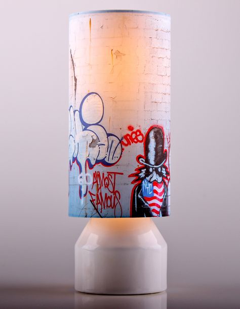 Graffiti Lamp, Graffiti Room Ideas, Graffiti Furniture, Graffiti Room, Cool Room Decor, Urban Graffiti, Graffiti Style Art, Apartment Decor Inspiration, Cozy Interior