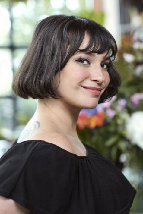 Gizzi Erskine, Cool Food, Best Pic, French Bob, Chef Food, Female Chef, Domestic Goddess, Style Muse, Desert Island