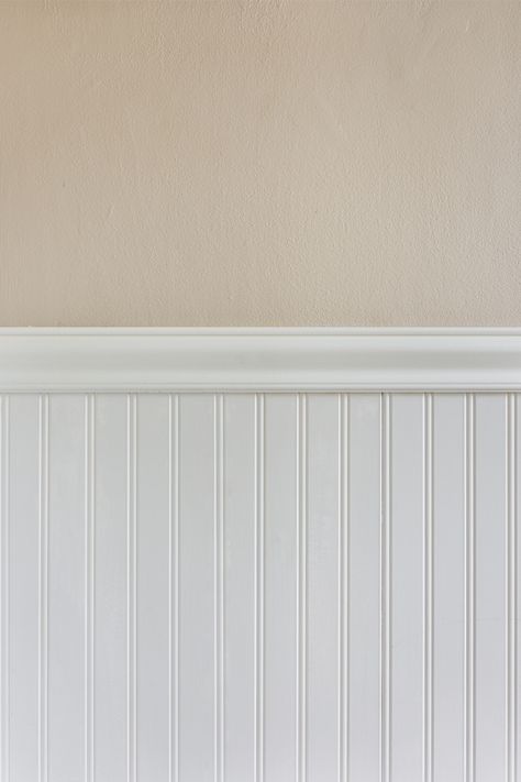 10 Gorgeous Wainscoting Styles that You Want in Your House – Sunlit Spaces | DIY Home Decor, Holiday, and More Beadboard Half Wall Kitchen, Bead Board Half Wall, Beadboard Half Wall Bedroom, White Wall Room, Beadboard Half Wall, Half Wall Paneling, Hallway Panelling, Baseboards And Trim, Painted Wainscoting