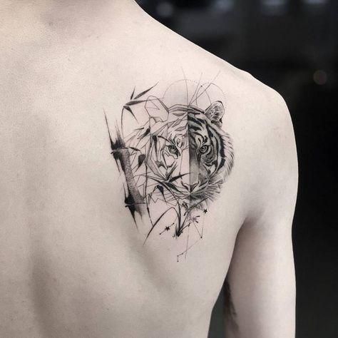 Tiger Tattoo On Shoulder, Arm Tattoos Tiger, Tattoo On Shoulder Blade, Geometric Tiger Tattoo, Tiger Tattoo Thigh, Edgy Tattoos, Tiger Tattoo Small, Mens Tiger Tattoo, Tiger Face Tattoo