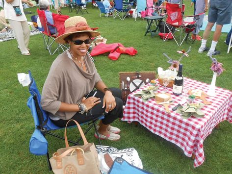 Roadside Picnic, Red Lion Inn, Picnic Menu, Picnic Chairs, The Berkshires, Picnic Ideas, Family Scrapbook, Outdoor Concert, Family Picnic