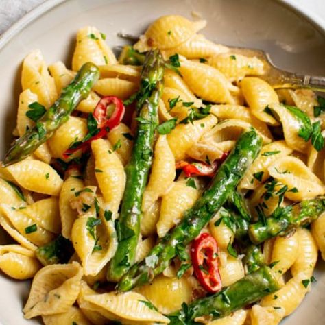 Small Pasta Shell Recipes, Creamy Pasta With Asparagus, Shells Pasta, Pasta With Asparagus, Shell Pasta Recipes, Shell Pasta, Shells Recipe, Tried And True Recipes, Pumpkin Coffee Cakes