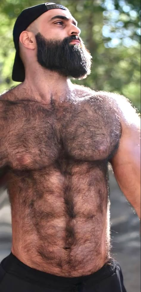 Body Hair Men, Men Chest Hair, Hot Bearded Men, Men Facial Hair, Backwards Hat, Burly Men, David Muir, Beard Muscle, Handsome Bearded Men