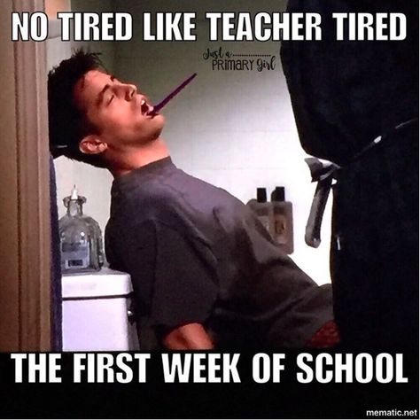 When you finally make it to the end of the week. | 22 Back-To-School Memes All Teachers Will Relate To Teacher Funnies, Teacher Humour, Teacher Memes Funny, Classroom Humor, Teaching Memes, Back To School Funny, Back To School Quotes, Teacher Tired, Teaching Humor