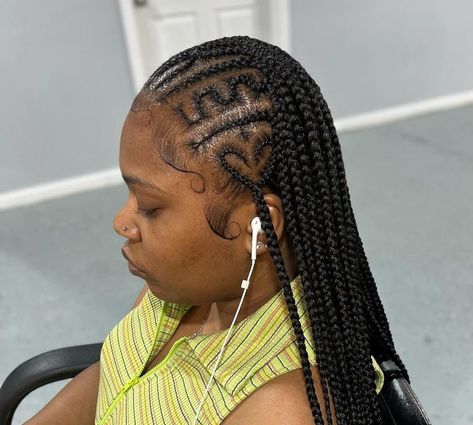 20 Unisex Zig Zag Braids Styles for A Trendy Look Zig Zag Straight Backs, Zig Zag Part Cornrows Braids, Zig Zag Two Braids, Cornrow Zig Zag, Hair Zig Zag, Zig Zag Braid, Braids Pictures, Heart Braid, Two Braid Hairstyles