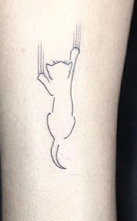 Hold on Cat Scratch Tattoo, Scratch Tattoo, Tattoo Gato, Tattoo Pet, Cat Tattoo Ideas, Cat Tattoo Simple, Tattoo Minimalist, Cat Person, Cat Scratching