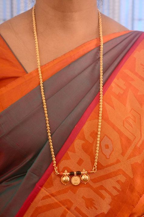 Magal Sutra Design Gold Latest Long, Magalasutra Designs Gold Simple, Gold Thali Chain Designs For Women, Vati Mangalsutra Designs, Coral Mangalsutra, Thali Designs, Necklace Set Indian Bridal Jewelry, Fashion Jewelry Necklaces Gold, Pearl Earrings Designs