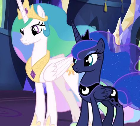 My little pony Celestia and Luna Cat Crying, Mlp Twilight, Duos Icons, Mermaid Wallpapers, Celestia And Luna, My Little Pony Princess, Blue Horse, Princess Celestia, Princess Luna