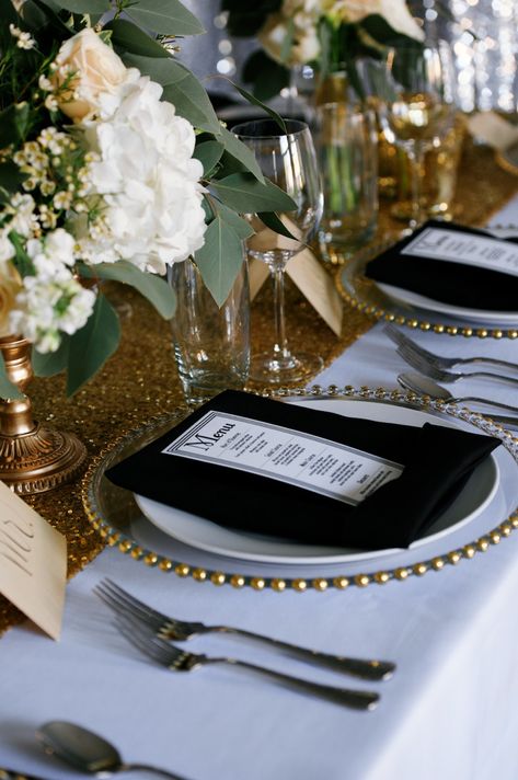 Modern Black and Gold Wedding Ideas Black And Gold Wedding, Black Napkins, Black Tablecloth, Black Gold Wedding, Wedding Table Linens, Black Gold Jewelry, Gold Table, Table Black, Wedding Table Settings