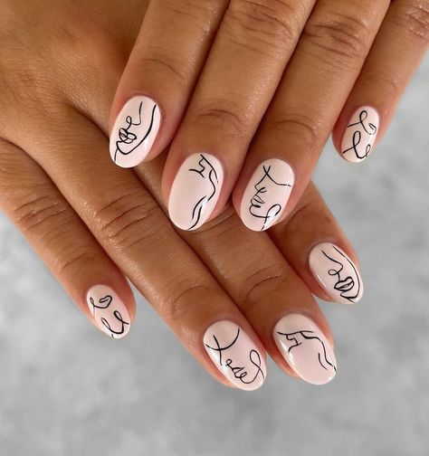 Picasso Nails, Nagellack Trends, Short Gel Nails, Nude Nail Designs, Subtle Nails, Minimal Nails, White Nail Designs, Top Nail, Dipped Nails