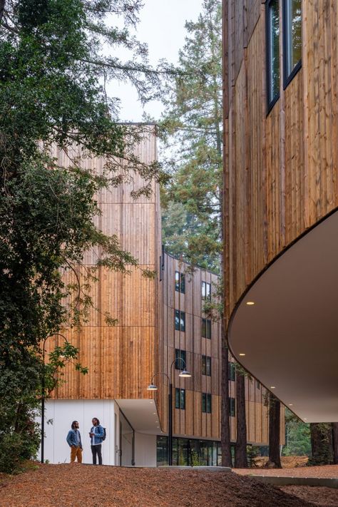 The residential buildings have a bow-form to preserve pre-existing trees. William Turnbull, Charles Moore, Uc Santa Cruz, Dallas Apartment, California College, Urban Heat Island, Growth Spurt, Garden Pavilion, Timber Walls