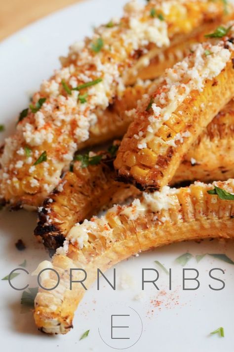 Corn ribs topped with cheese, chili powder, and cilantro. Slow Cooker Ravioli Lasagna, Slow Cooker Ravioli, Pork Crock, Green Bean Casserole Crock Pot, Corn Ribs, Turkey Breast Crockpot, Ribs Seasoning, Slow Cooker Pork Tenderloin, Slow Cooker Ham