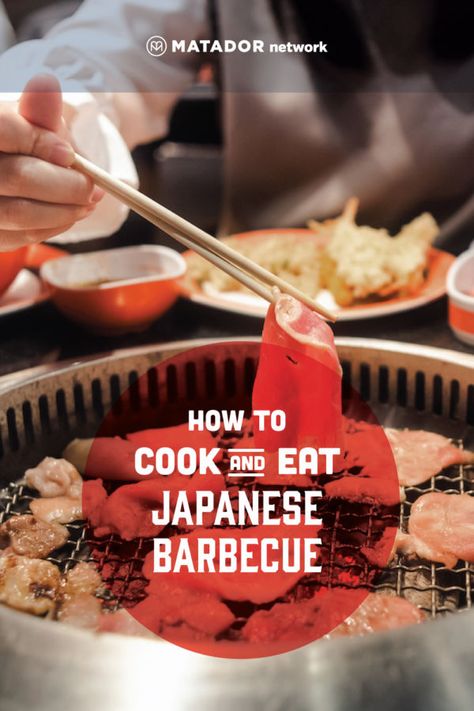 The differences between Korean barbecue and Japanese barbecue, as well as how to eat yakiniku and the most popular cuts. Japanese Barbecue, Japanese Bbq, Best Gas Grills, Bbq Table, Korean Barbecue, Barbecue Restaurant, Barbeque Sauce, Grilled Beef, Skirt Steak