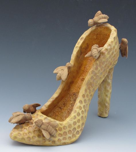 Beekeeper Shoe Sculpture by Katherine Mathisen of Mudgoddess on Etsy Shoe Sculpture, Ceramic Shoe, Weird Shoes, Bee Things, Fantasy Shoes, Ceramic Shoes, Bee Shoes, Ceramics Pottery Mugs, Sculpture Lessons