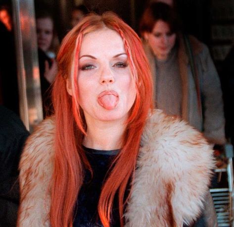 Geri Halliwell Hair, Ginger Spice Aesthetic, Geri Halliwell 90s, Ginger Icons, Geri Spice, Ginger Spice Hair, Ginger Spice Girl, Rachel Elizabeth Dare, Geri Halliwell