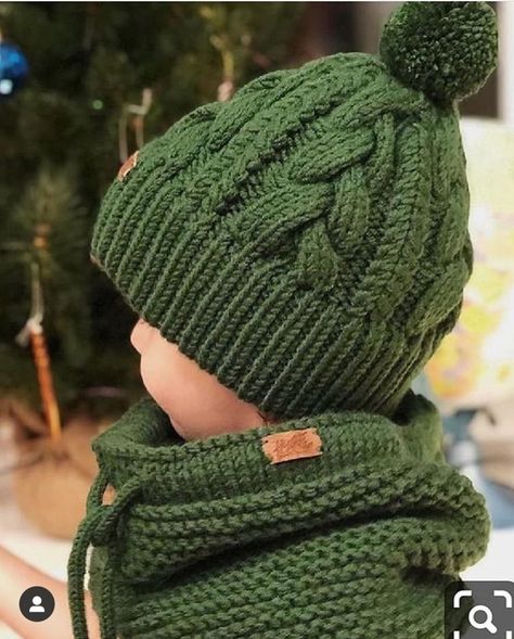 Crochet Elf, Săpunuri Handmade, Knitted Hats Kids, Knitting Patterns Free Hats, Knitting Paterns, Baby Cardigan Knitting Pattern, Knitted Baby Clothes, Green Hat, Crochet Fall