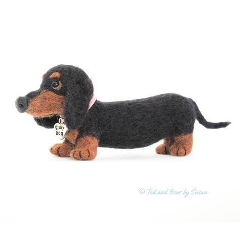 Felt Sausage dog, Needle felted dog, Felt Dachshund, Needle felting, Dog Portrait, Felt craft, Needle felted dog, felted wool, needle felted animal, gift for dog lovers Needle Felt Artist on Instagram: “Hello sausage! . This little sausage dog was made for the very cute @stellathedachshund_ I had such fun making her and I’m so glad the…” Needle Felting Dachshund, Felt Sausage, Felted Dachshund, Felt Dachshund, Dog Felt, Felted Ornaments, Needle Felted Ornaments, Felted Dog, Needle Felted Dog