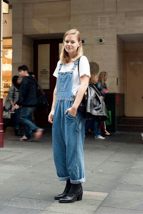 White Tee Outfit, Jumpsuit Hijab, Denim Dungarees, Style Edit, Tee Outfit, Jeans Jumpsuit, White Tee, Dungarees, Overalls