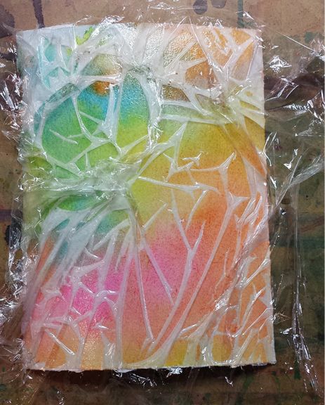 Negative Trees with saran wrap1 Watercolor Plastic Wrap, Clingfilm Painting, Saran Wrap Painting, Cool Watercolor Ideas, Color Painting Ideas, Linda Kemp, Paper Tree Craft, Watercolor Negative Painting, Printing Painting