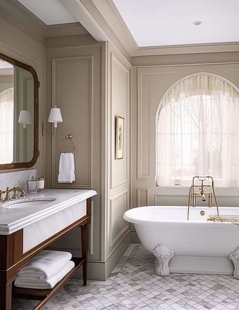 Fall in Love with an Unparalleled English-Style Bathroom Steve Tiek, Corner Jetted Tub, تصميم دورة مياه, Tranquil Bathroom, Traditional Bathrooms, Colonial Interior, French Style Homes, Traditional Interior Design, Classic Bathroom