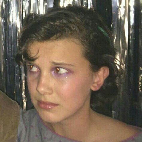 Finn Stranger Things, Eleven Stranger Things, Stranger Things Funny, Couples Icons, Stranger Things Netflix, I Love You All, Cute Actors, Bobby Brown, Millie Bobby Brown