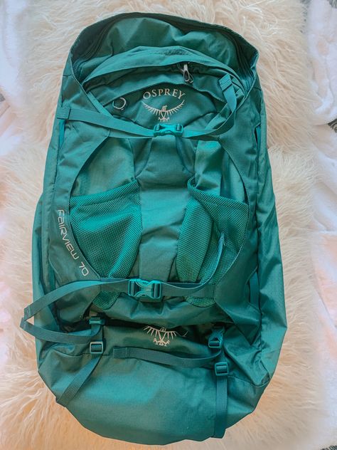 Osprey Fairview Backpack: Honest Review Kate Hall, Osprey Farpoint, Emma Kate, Osprey Packs, Aesthetic Backpack, Travelling The World, Day Backpacks, Misty Grey, Hiking Aesthetic