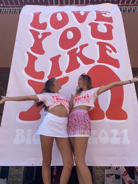 Bid Day Love Theme, Red Bid Day Theme, Valentines Banner Sorority, Heart Bid Day Theme, Bid Day Pictures, Valentines Bid Day, Chi Omega Banner, Love Bid Day Theme, Sorority Valentines Day