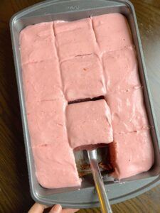 Double Strawberry Cake Strawberry Jello Cake, Strawberry Cream Cheese Frosting, Baking Skills, Jello Cake, Strawberry Cake Mix, Strawberry Cake Recipes, Low Carb Cheesecake, Strawberry Cream Cheese, Culinary Experience