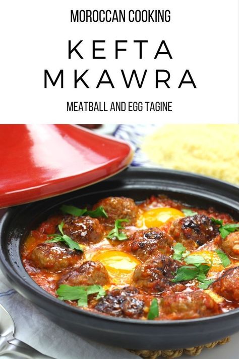 Arabisk Mad, Arrabiata Sauce, Moroccan Meatballs, Tagine Cooking, Moroccan Cooking, Tagine Recipes, Moroccan Dishes, Timur Tengah, Homemade Tomato Sauce