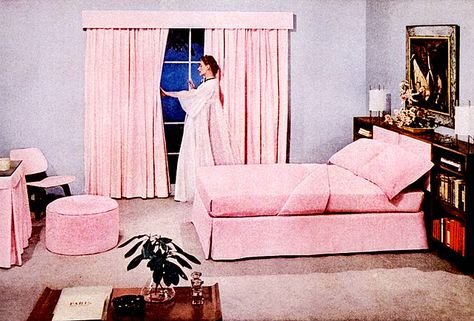 Vintage Glam ~ 40/50s classic movies, lush, plush, retro. inspiration:  audrey hepburn, grace kelly, old hollywood, classic movies stars. 50s Bedroom, 1950s Bedroom, Pink Headboard, Vintage Bedroom Decor, Mid Century Bedroom, Retro Bedrooms, Retro Interior, Vintage Bedroom, Trendy Bedroom