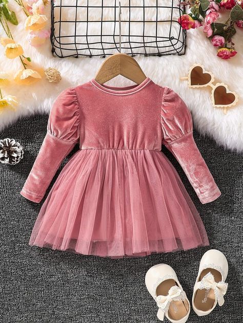 Velvet Frock For Kids, Fancy Frocks For Kids, Kids Frocks Design Sewing Patterns, Kids Prom Dresses, Frocks For Babies, Frocks For Kids, Gigot Sleeve, Pink Velvet Dress, Kids Winter Outfits