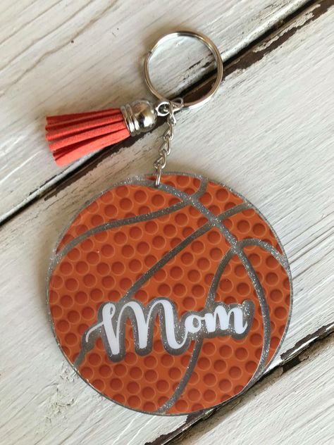 Cricut Mirror, Cricut Keychains, Glitter Keychains, Keyring Craft, Open Business, Diy Resin Keychain, Keychains Diy, Vinyl Blanks, Basketball Accessories