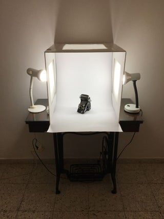 Photo Light Box, Light Box Diy, Light Box Photography, Photography Set Up, Photography Backdrops Diy, Creative Photography Techniques, Jewelry Advice, Fotografi Editorial, Photoshoot Idea