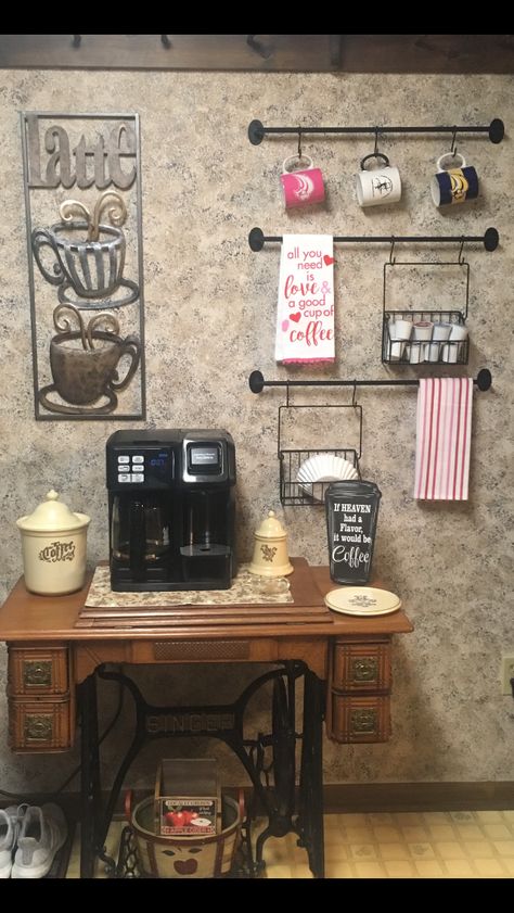 Old Sewing Machine Table Repurposed Coffee Bar, Sewing Machine Coffee Bar, Old Sewing Machine Table, Sewing Table Repurpose, Small Kitchen Furniture, Coffee Items, Singer Sewing Tables, Coffee Station Ideas, Coffee Station Kitchen